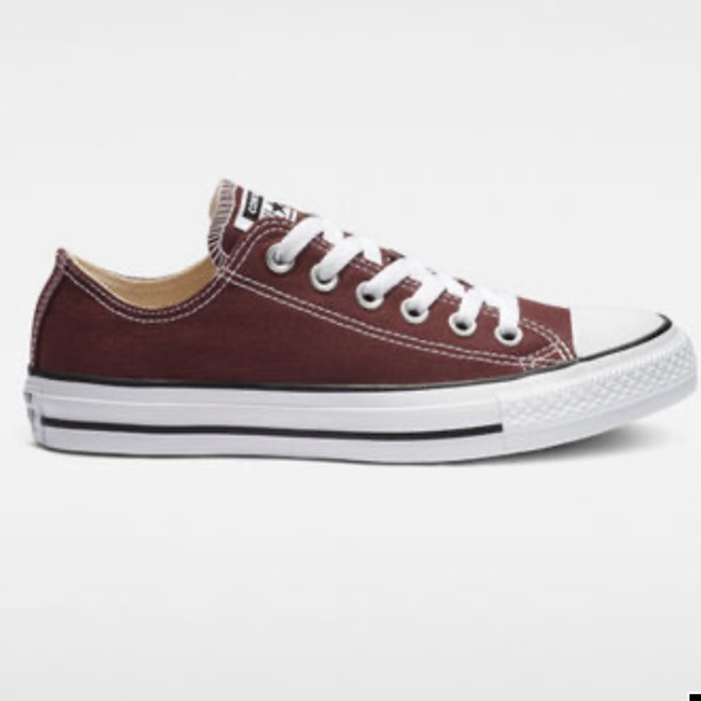 Brown Converse Chuck Taylor, size 6
